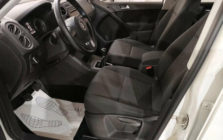 Volkswagen Tiguan I, 2015 год, 1 240 000 рублей, 7 фотография
