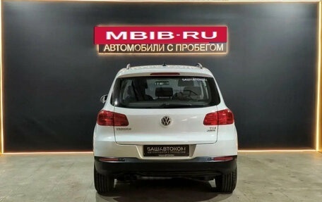 Volkswagen Tiguan I, 2015 год, 1 240 000 рублей, 3 фотография