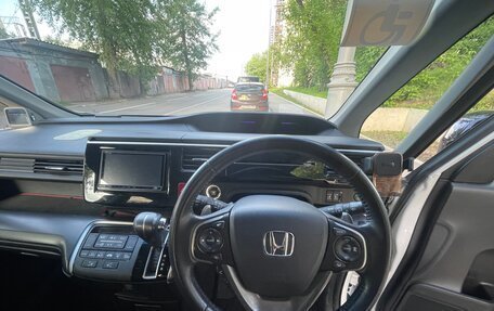 Honda Stepwgn IV, 2019 год, 9 фотография