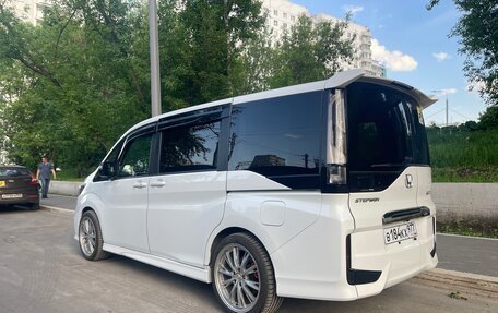 Honda Stepwgn IV, 2019 год, 2 фотография