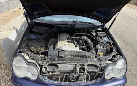 Mercedes-Benz C-Класс, 2001 год, 300 000 рублей, 2 фотография