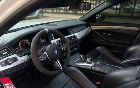 BMW M5, 2012 год, 2 590 000 рублей, 11 фотография