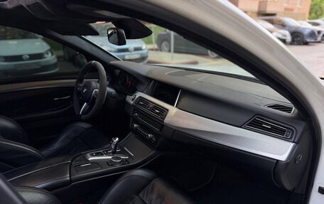 BMW M5, 2012 год, 2 590 000 рублей, 13 фотография