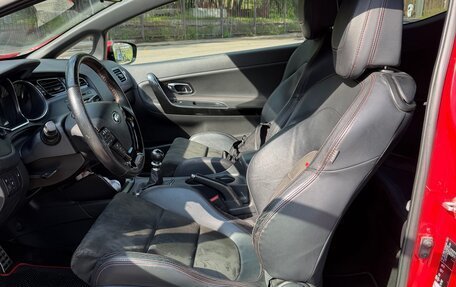 KIA cee'd GT II, 2014 год, 1 190 000 рублей, 13 фотография