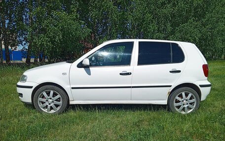 Volkswagen Polo III рестайлинг, 2001 год, 250 000 рублей, 3 фотография