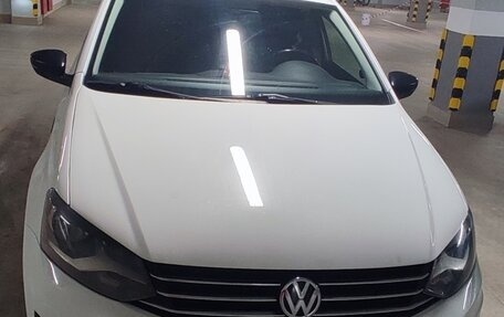 Volkswagen Polo VI (EU Market), 2018 год, 1 255 000 рублей, 2 фотография