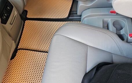 Toyota Sienna III, 2018 год, 2 950 000 рублей, 6 фотография