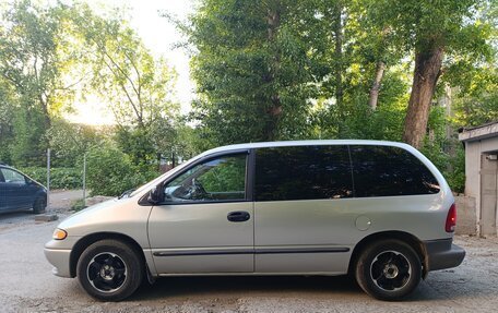 Dodge Caravan III, 1999 год, 400 000 рублей, 2 фотография