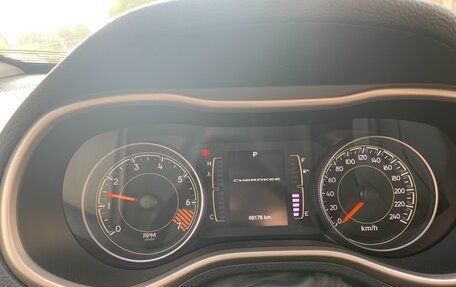 Jeep Cherokee, 2014 год, 1 800 000 рублей, 7 фотография