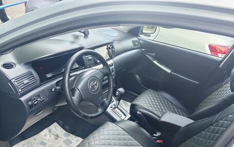 Toyota Corolla, 2003 год, 490 000 рублей, 4 фотография
