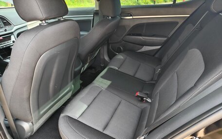 Hyundai Elantra VI рестайлинг, 2017 год, 1 450 000 рублей, 8 фотография