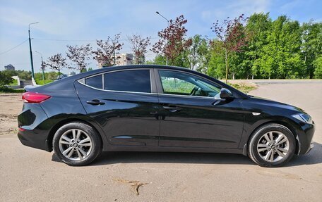 Hyundai Elantra VI рестайлинг, 2017 год, 1 450 000 рублей, 6 фотография