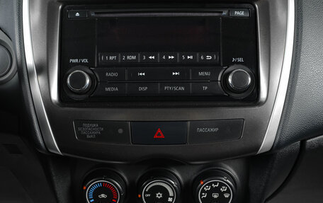 Mitsubishi ASX I рестайлинг, 2013 год, 1 099 000 рублей, 15 фотография