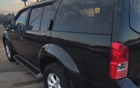 Nissan Pathfinder, 2011 год, 1 580 000 рублей, 11 фотография