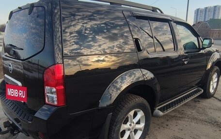 Nissan Pathfinder, 2011 год, 1 580 000 рублей, 13 фотография