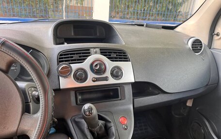 Renault Kangoo II рестайлинг, 2012 год, 599 999 рублей, 6 фотография