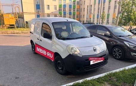 Renault Kangoo II рестайлинг, 2012 год, 599 999 рублей, 2 фотография