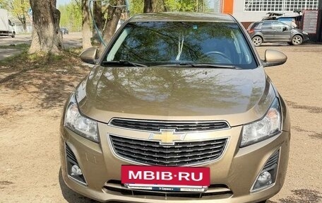 Chevrolet Cruze II, 2013 год, 1 100 000 рублей, 2 фотография