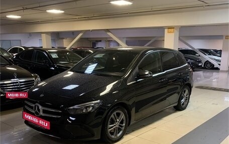 Mercedes-Benz B-Класс, 2019 год, 2 220 000 рублей, 3 фотография