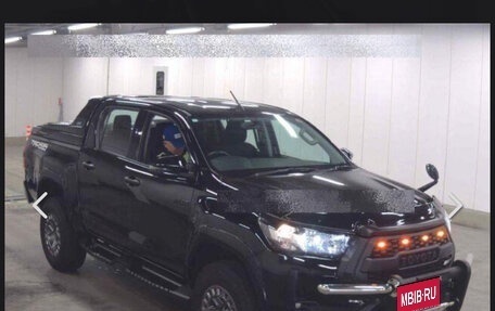 Toyota Hilux VIII, 2020 год, 4 950 000 рублей, 10 фотография
