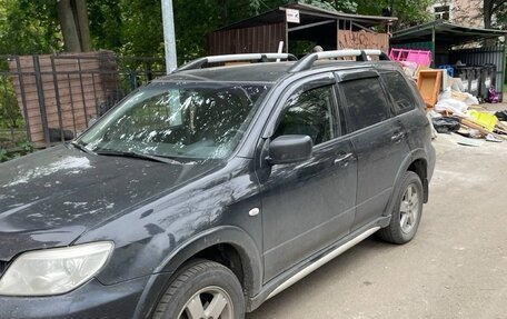 Mitsubishi Outlander III рестайлинг 3, 2007 год, 400 000 рублей, 7 фотография