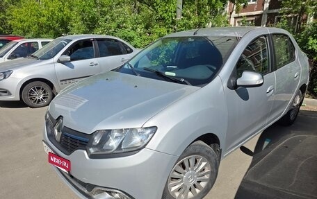 Renault Logan II, 2015 год, 780 000 рублей, 7 фотография