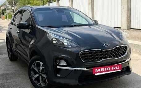 KIA Sportage IV рестайлинг, 2019 год, 1 985 000 рублей, 2 фотография