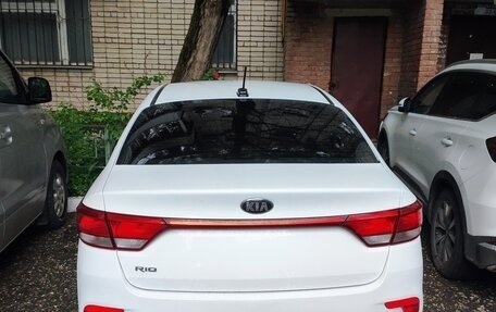 KIA Rio IV, 2020 год, 1 590 000 рублей, 2 фотография