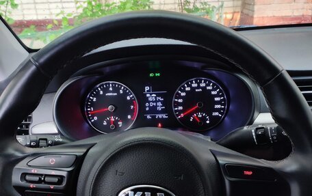 KIA Rio IV, 2020 год, 1 590 000 рублей, 4 фотография