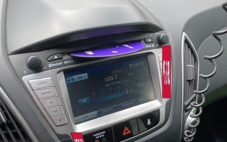 Hyundai ix35 I рестайлинг, 2013 год, 1 300 000 рублей, 10 фотография