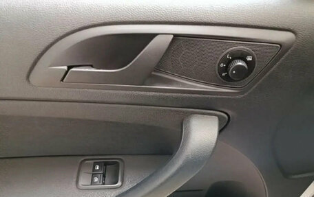 Skoda Yeti I рестайлинг, 2014 год, 950 000 рублей, 14 фотография