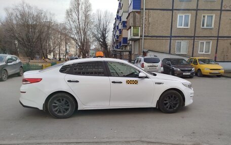 KIA Optima IV, 2017 год, 1 100 000 рублей, 4 фотография