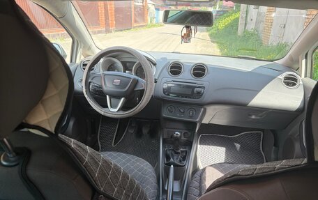 SEAT Ibiza IV рестайлинг 2, 2008 год, 330 000 рублей, 6 фотография