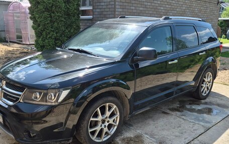 Dodge Journey I, 2011 год, 1 180 000 рублей, 2 фотография
