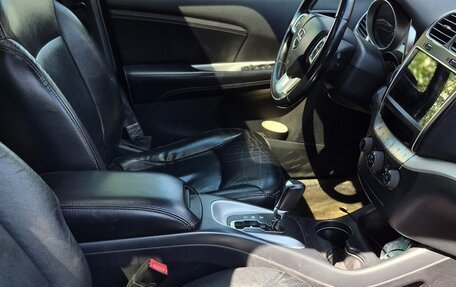 Dodge Journey I, 2011 год, 1 180 000 рублей, 17 фотография