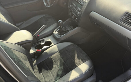 Volkswagen Jetta VI, 2013 год, 877 000 рублей, 11 фотография