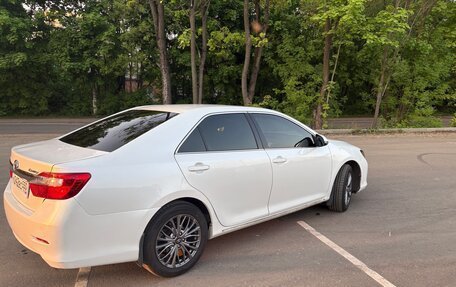 Toyota Camry, 2014 год, 1 720 000 рублей, 4 фотография