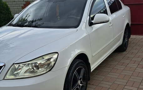 Skoda Octavia, 2012 год, 880 000 рублей, 2 фотография