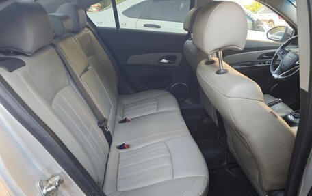 Chevrolet Cruze II, 2012 год, 610 000 рублей, 9 фотография