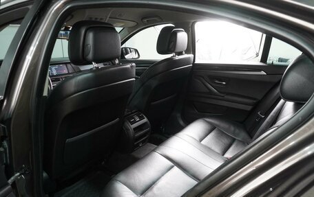 BMW 5 серия, 2011 год, 1 594 000 рублей, 11 фотография