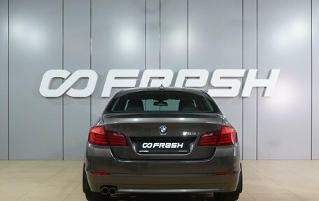 BMW 5 серия, 2011 год, 1 594 000 рублей, 4 фотография