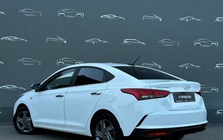 Hyundai Solaris II рестайлинг, 2021 год, 1 698 400 рублей, 4 фотография