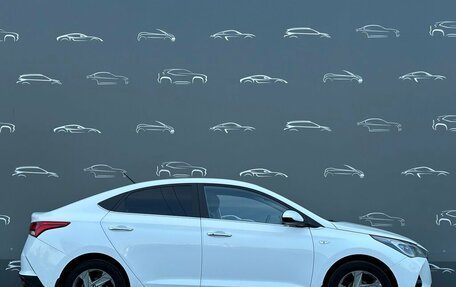 Hyundai Solaris II рестайлинг, 2021 год, 1 698 400 рублей, 11 фотография