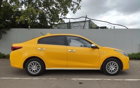 KIA Rio IV, 2019 год, 860 000 рублей, 3 фотография