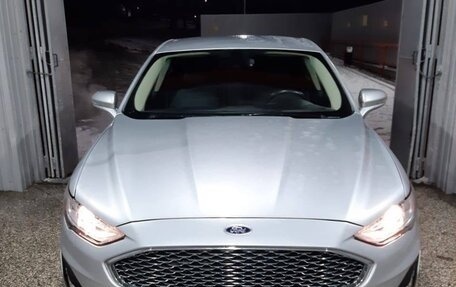 Ford Fusion (North America) II, 2018 год, 1 250 000 рублей, 1 фотография