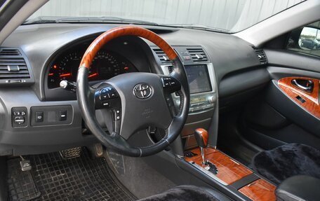 Toyota Camry, 2008 год, 1 099 999 рублей, 16 фотография