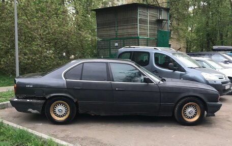 BMW 5 серия, 1992 год, 250 000 рублей, 3 фотография