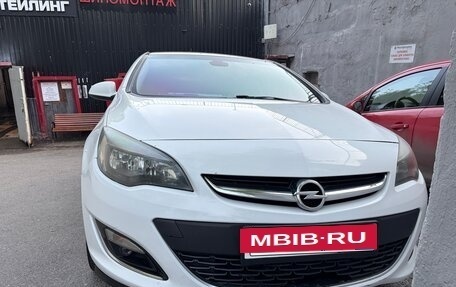 Opel Astra J, 2013 год, 695 000 рублей, 5 фотография