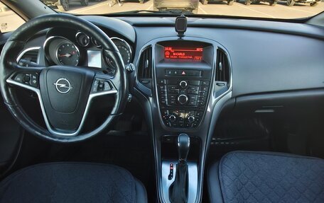 Opel Astra J, 2013 год, 695 000 рублей, 14 фотография