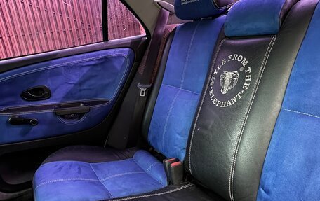 Mitsubishi Carisma I, 2000 год, 159 000 рублей, 11 фотография